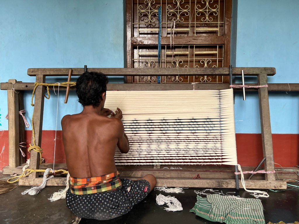 Ikat of Central Asia: The Cloud-Woven Silk of&nbsp;Heritage