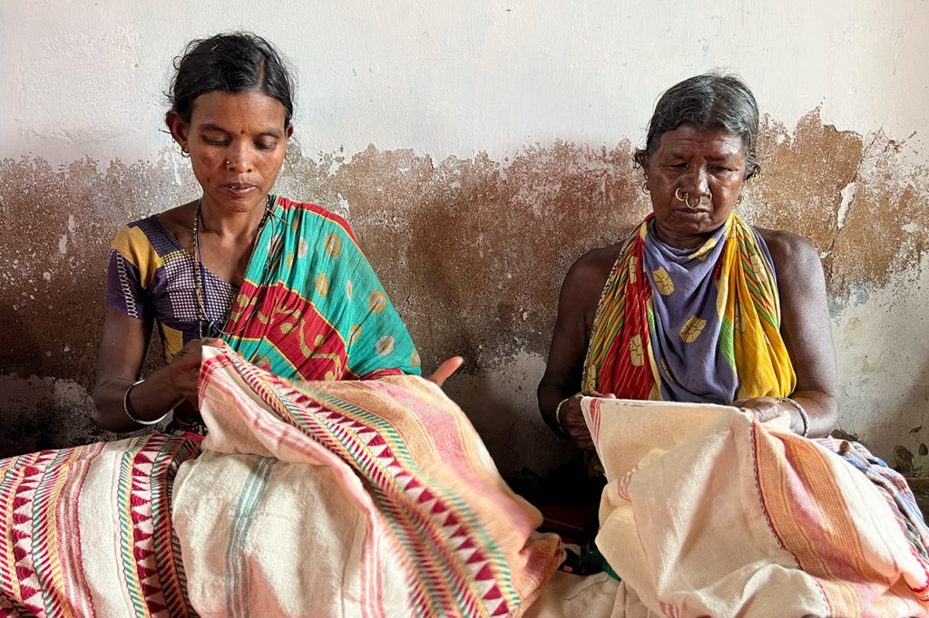 Dongria Craft: Handwoven Identity from Niyamgiri Hills 